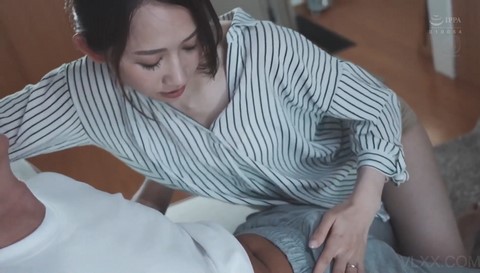 Xoạc cô bạn bú hồng quá là sướng Kana Mito